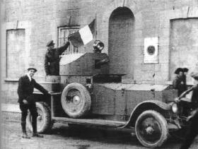 Right: A ‘Royal Naval Pattern’ Rolls Royce armoured car—this one was the first handed over to the Free State Army at Strand Barracks, Limerick, on the eve of the Civil War. (George Morrison)