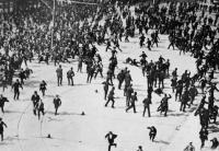 'Bloody Sunday’, 31 August 1913—Dublin Metropolitan Police and Royal Irish Constabulary baton-charge crowds on Sackville Street. Contrary to Fintan O’Toole’s claim, all but one of the 1916 Proclamation signatories publicly took sides against the employers in 1913. (Cashman Collection)