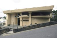 A bridge (bottom left) connects the road with the library. (NIAH)