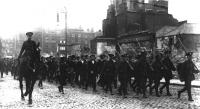 Rank-and-file rebel prisoners being led away after the Rising. The Bureau of Military History statements provide revealing insights into their mentality. (RTÉ Stills Library)