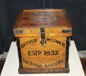 Above: McCann’s Bakery wedding-cake delivery box.