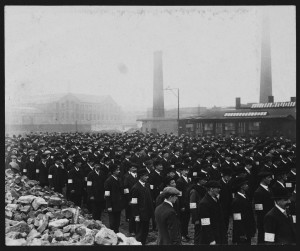 Ranks of Belfast factory workers with UVF armbands. The fact that the labour movement in Britain was seen as pro-Home Rule made it impossible for Belfast labour to win the confidence of the Protestant working class. (PRONI) 