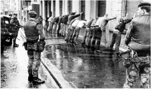 A British Army internment swoop c. 1971. (An Phoblacht) 