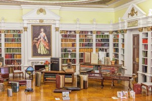 The library is decorated in Regency style, with a portrait and ceiling painted by Thomas Ryan (a past president of the RHA), and is stocked with a collection of over 100 miniature books. 