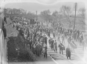 ‘Faithful Waterford mourns the loss of their beloved and gallant member, Captain W.A. Redmond. God rest his soul’—the funeral of John Redmond’s son in 1932. The large crowd belied the fact that by then Redmondite commemorations had lost momentum. (NLI)