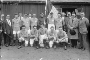 The Irish Free State soccer team that beat the USA 3–1 in a friendly match in Dalymount Park on the former’s return from the 1924 Paris Olympics. This was the first FAI-selected Irish international team to play on Irish soil, three years after the birth of the association. (NLI)